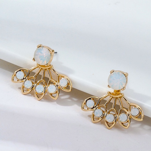 Gold & White Opalescent Studs w/Matching Jackets - Picture 4 of 7